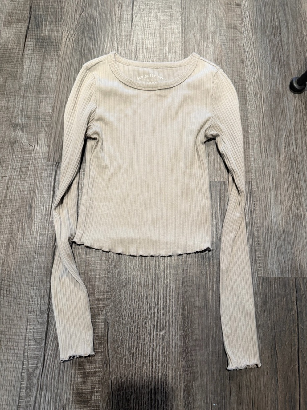 Everly Ribbed Long Sleeve Crop Top in Light Beige